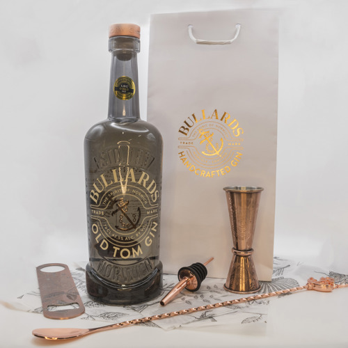 Mothers Day Gift Wrapped Bottle & Barware Set